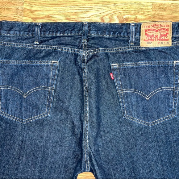 Levi’s 505 Regular Fit Straight Denim Jeans Mens Size 42x30 Dark Wash EUC - Picture 8 of 16